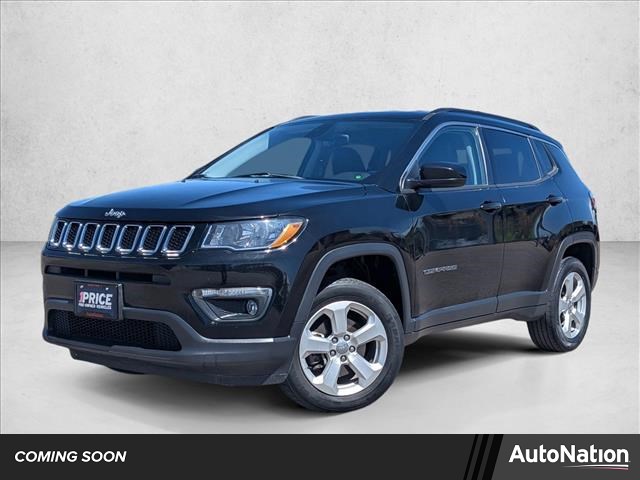 Diamond Black Crystal Pearlcoat 2017 Jeep Compass Latitude 4WD SUV / Crossover Four-Wheel Drive 9-Speed Automatic