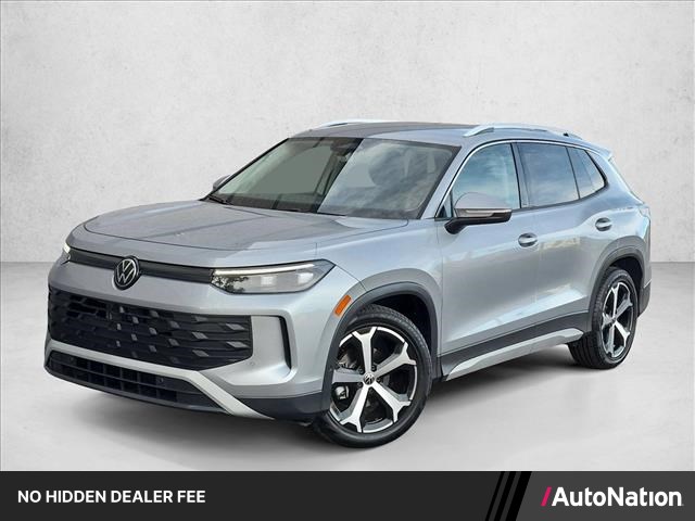 Silver 2026 Volkswagen Tiguan SUV / Crossover Front-Wheel Drive 8-Speed Automatic