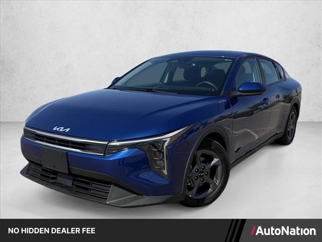  2025 Kia K4 LXS FWD   