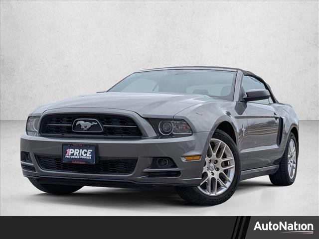 2013 Ford Mustang V6 Premium Convertible RWD