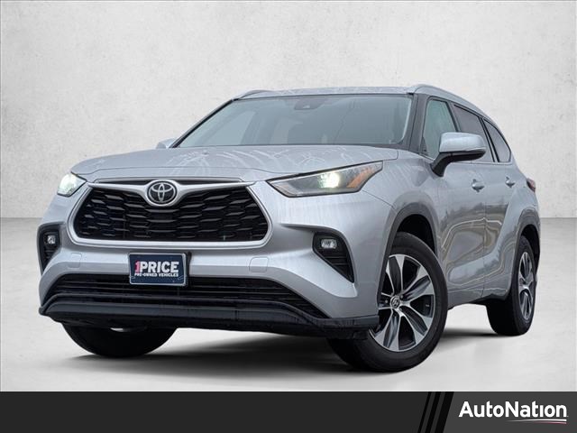 2024 Toyota Highlander XLE FWD