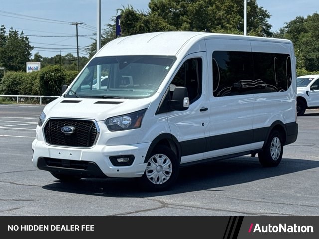 Oxford White 2025 Ford Transit Passenger Van Rear-Wheel Drive Automatic