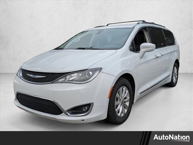 2018 Chrysler Pacifica Touring L FWD