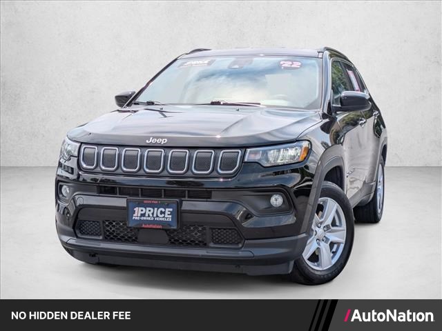 Diamond Black Crystal Pearlcoat 2022 Jeep Compass Latitude FWD SUV / Crossover Front-Wheel Drive 6-Speed Automatic