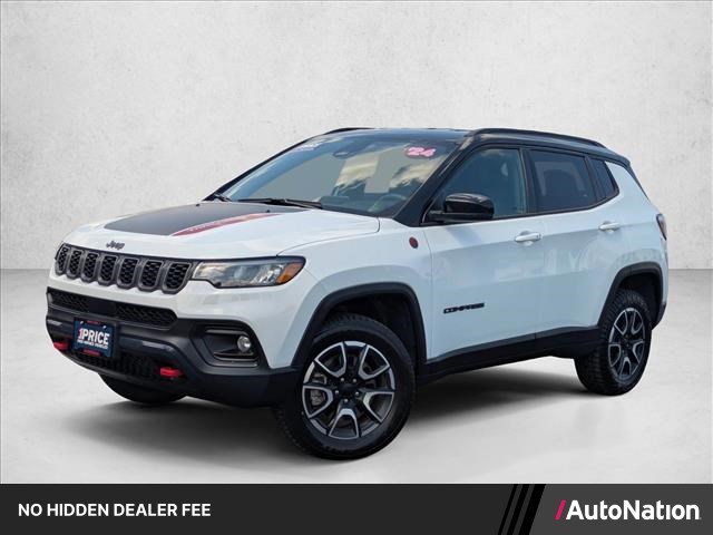 Bright White Clearcoat 2024 Jeep Compass SUV / Crossover Four-Wheel Drive 8-Speed Automatic
