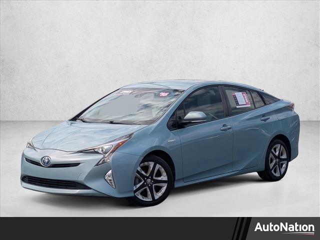 2016 Toyota Prius Four Touring FWD