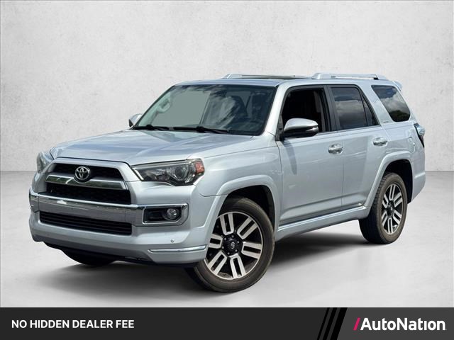 Classic Silver Metallic 2018 Toyota 4Runner SUV / Crossover 4X2 Automatic