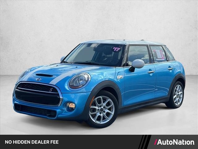  2017 MINI Cooper S 4-Door Hatchback FWD   