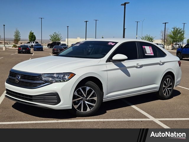 Pure White 2024 Volkswagen Jetta S FWD Sedan Front-Wheel Drive 8-Speed Automatic