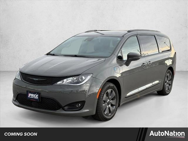 Ceramic Gray Clearcoat 2020 Chrysler Pacifica Hybrid Limited FWD Minivan Front-Wheel Drive Automatic