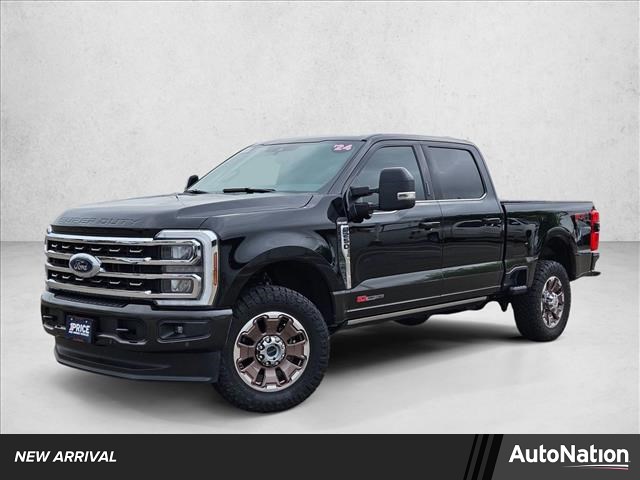 Agate Black Metallic 2024 Ford F-250 Super Duty King Ranch Crew Cab 4WD Pickup Truck Four-Wheel Drive Automatic