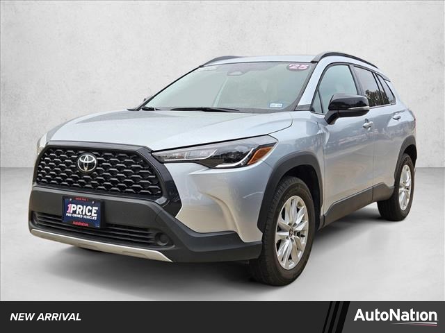 2025 Toyota Corolla Cross LE FWD