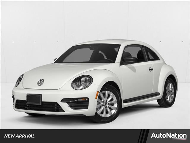 Silver/Gray 2017 Volkswagen Beetle Classic Hatchback Front-Wheel Drive 6-Speed Automatic