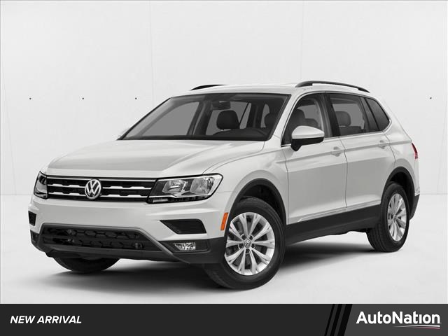 Pure White 2018 Volkswagen Tiguan SE 4Motion SUV / Crossover All-Wheel Drive 8-Speed Automatic