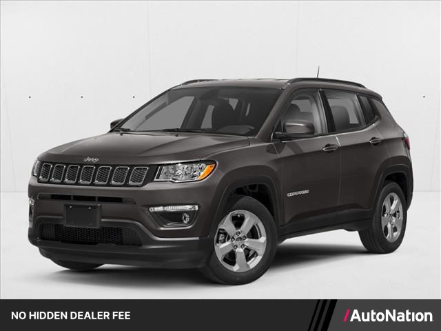Gray (Granite Crystal Metallic Clearcoat) 2019 Jeep Compass Latitude 4WD SUV / Crossover Four-Wheel Drive 9-Speed Automatic
