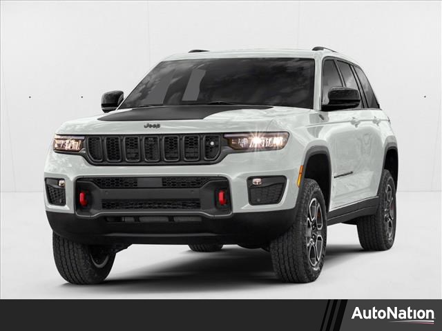 2022 Jeep Grand Cherokee Laredo 4WD