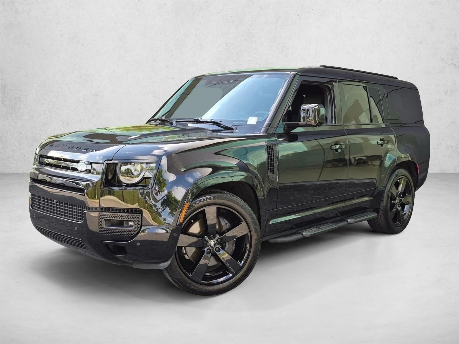 2025 Land Rover Defender X-Dynamic SE