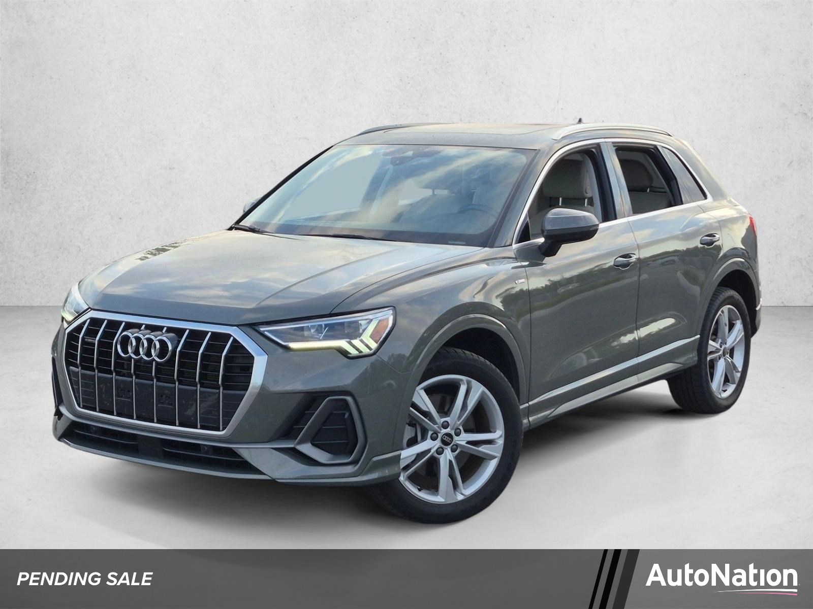 2023 Audi Q3 S line Premium Plus