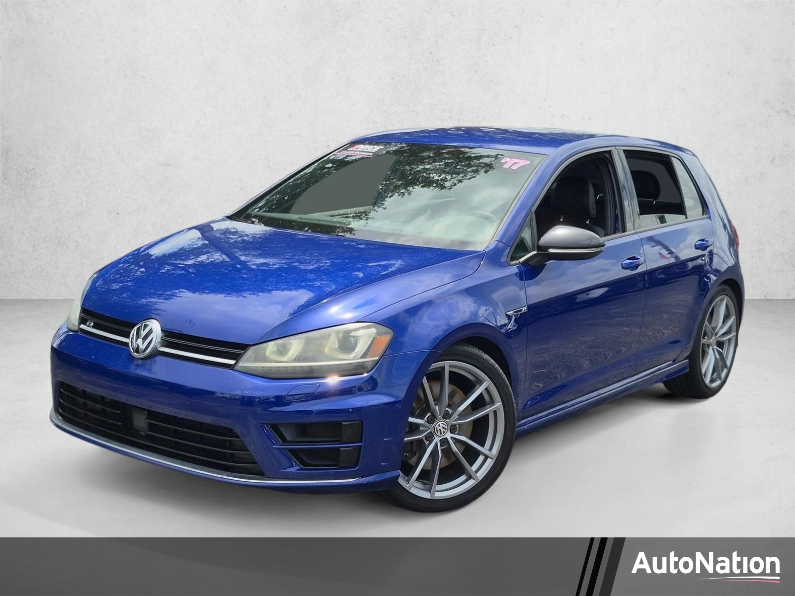 2017 Volkswagen Golf R 