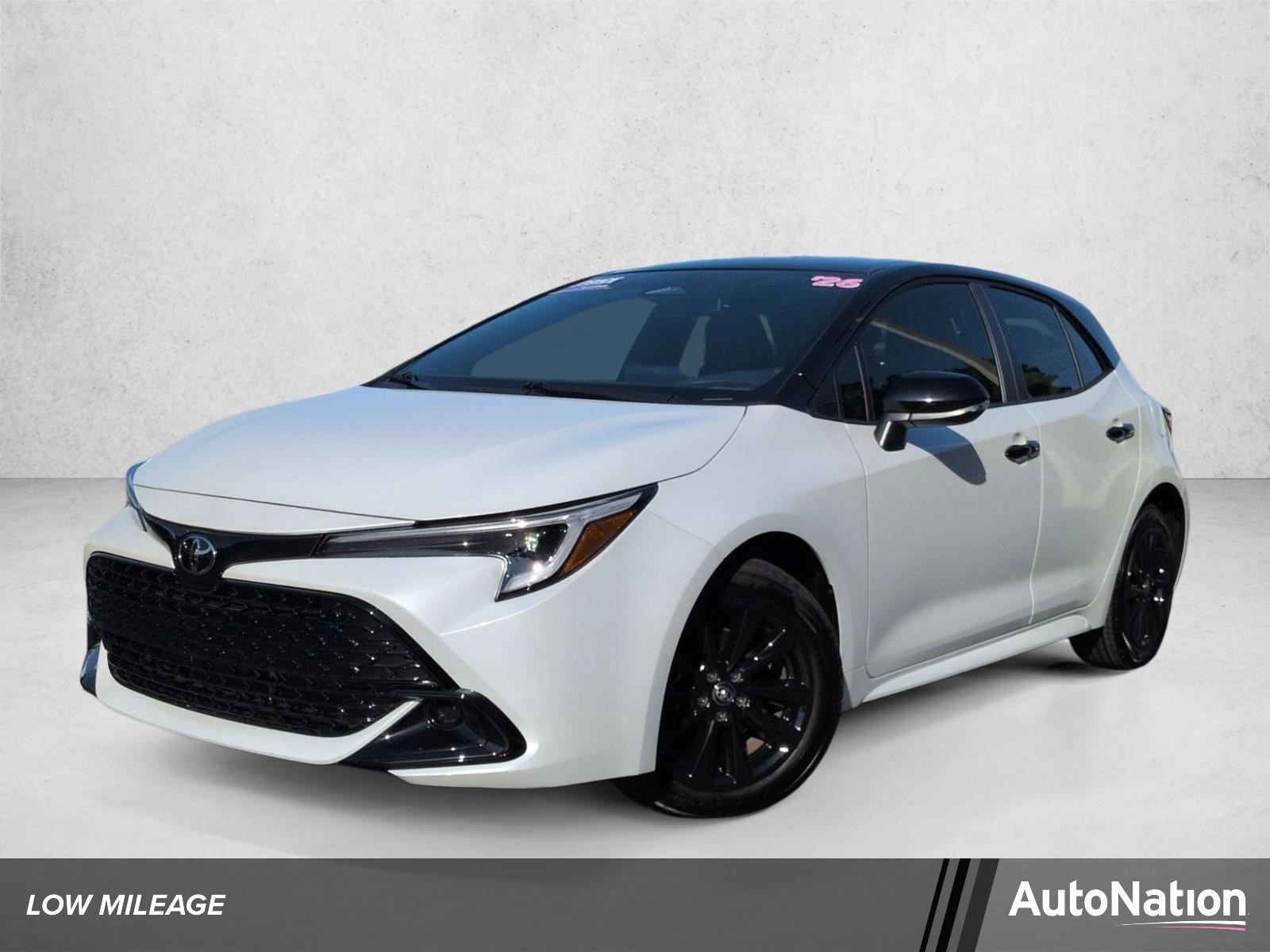 2026 Toyota Corolla Hatchback SE