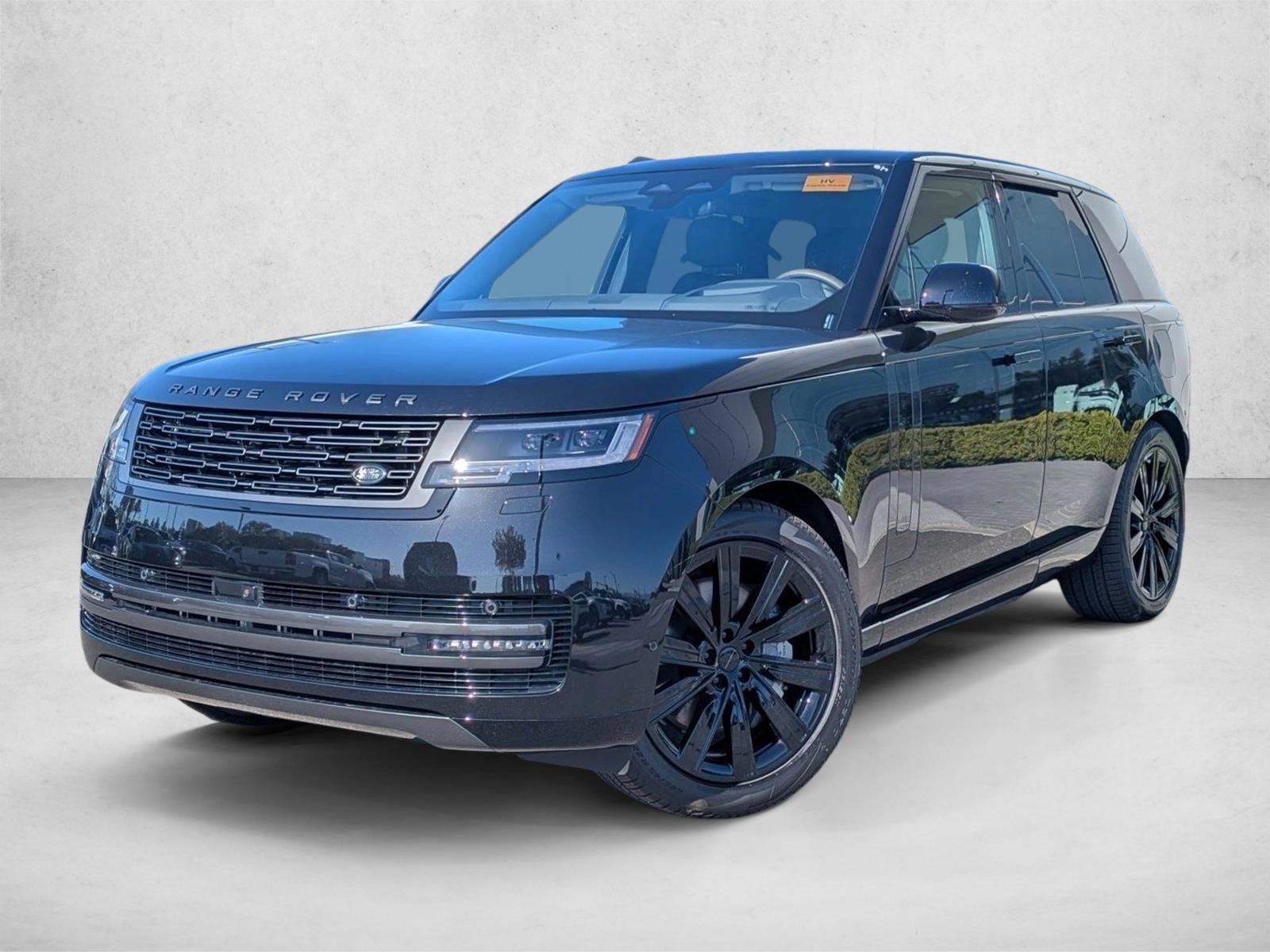 2026 Land Rover Range Rover 3.0 PHEV SE SWB's photo