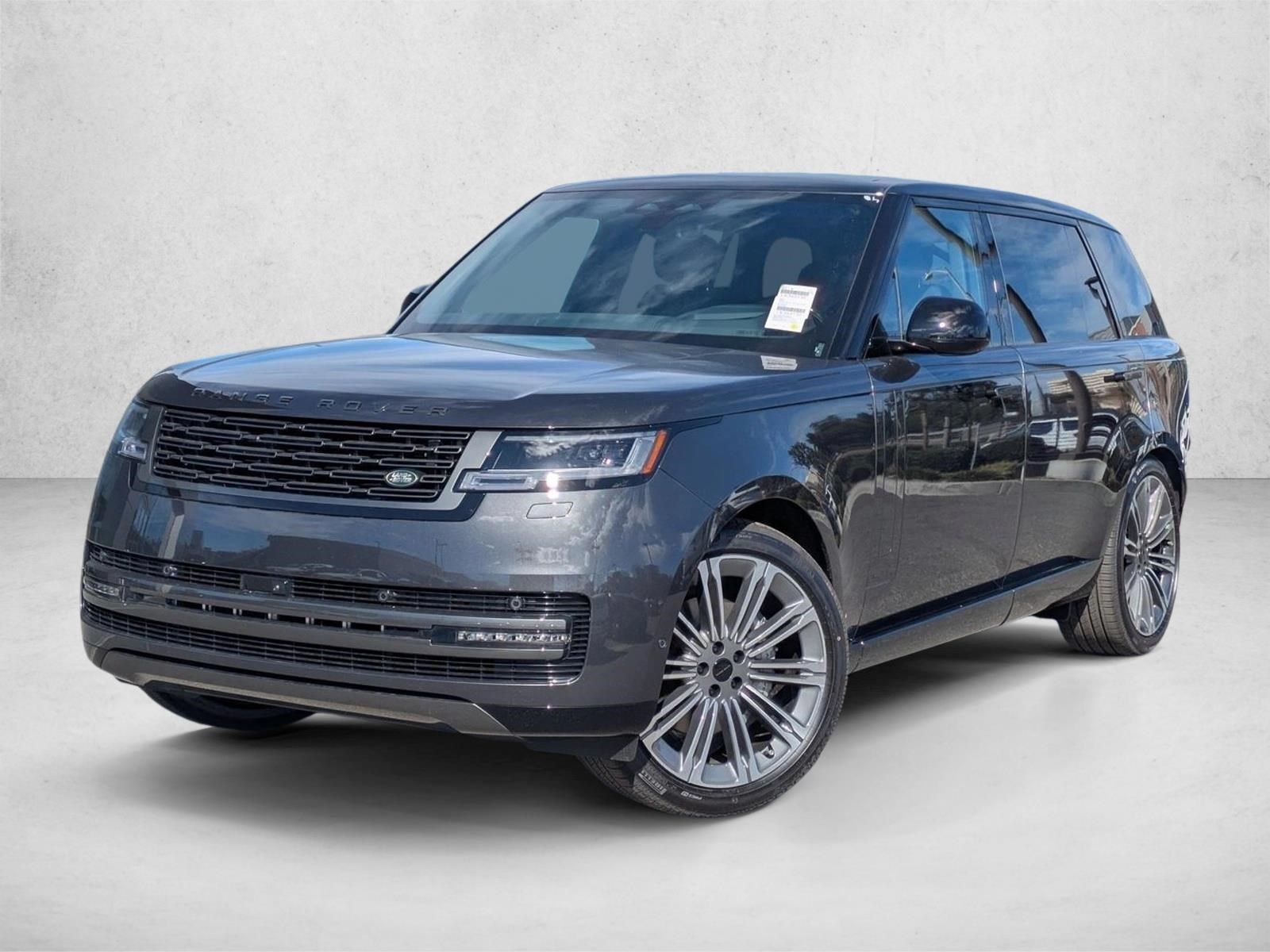 2026 Land Rover Range Rover 3.0 SE LWB 7's photo