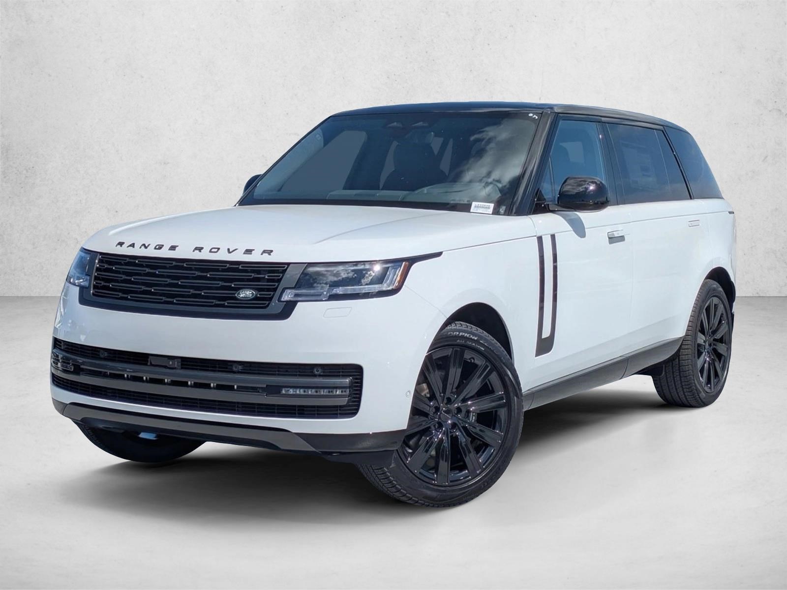 2026 Land Rover Range Rover 3.0 SE LWB 7's photo