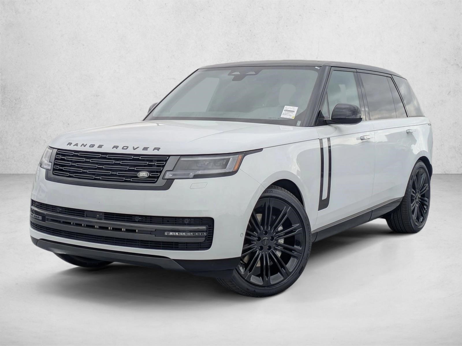 2026 Land Rover Range Rover 3.0 SE LWB 7's photo
