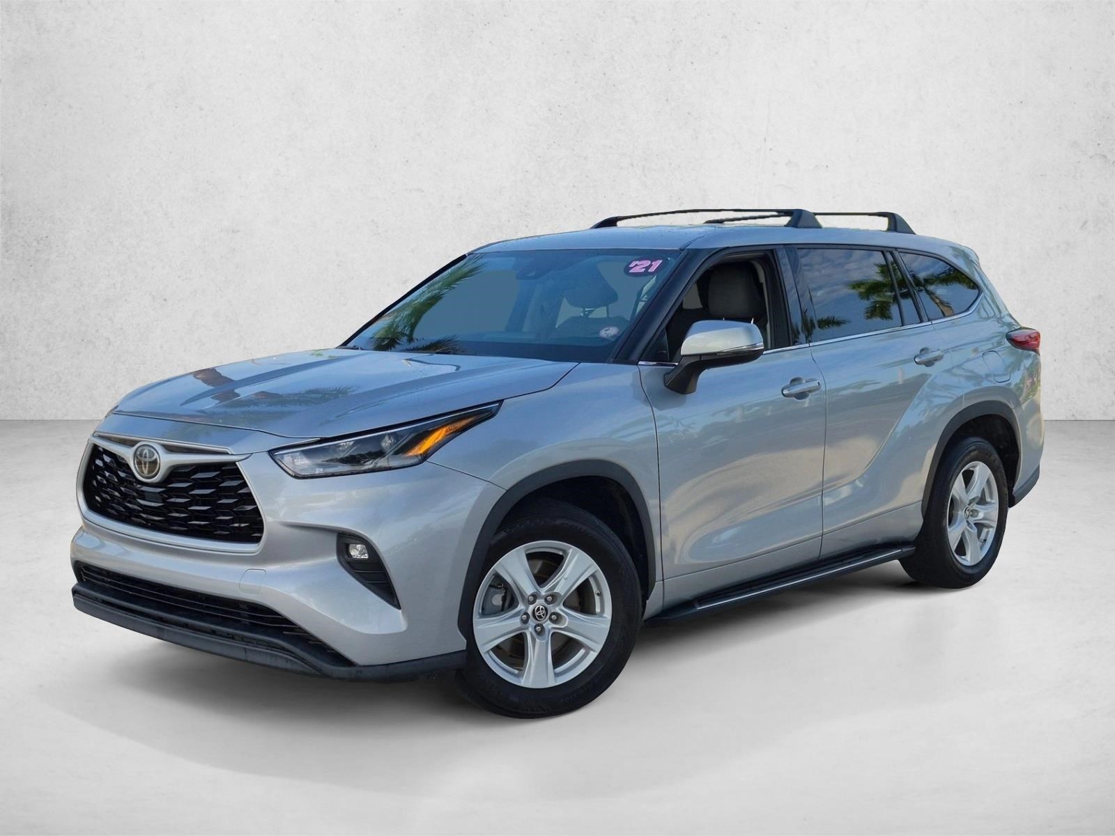 2021 Toyota Highlander LE