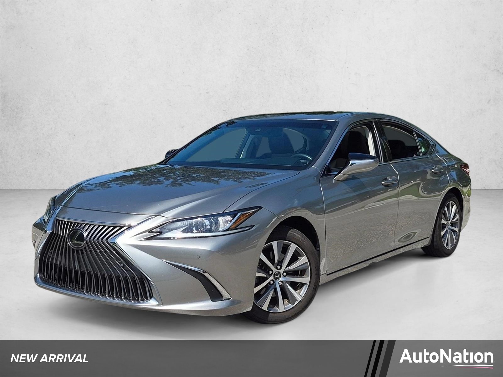 2019 Lexus ES