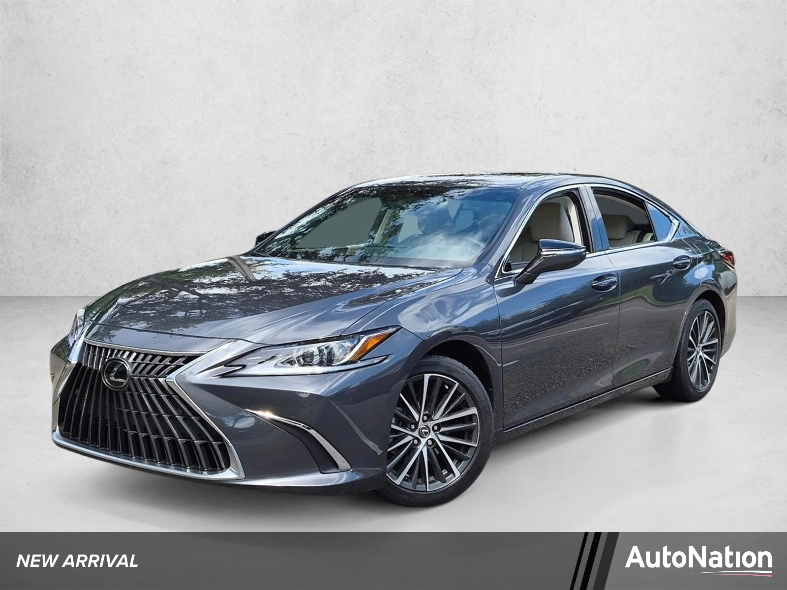 2025 Lexus ES