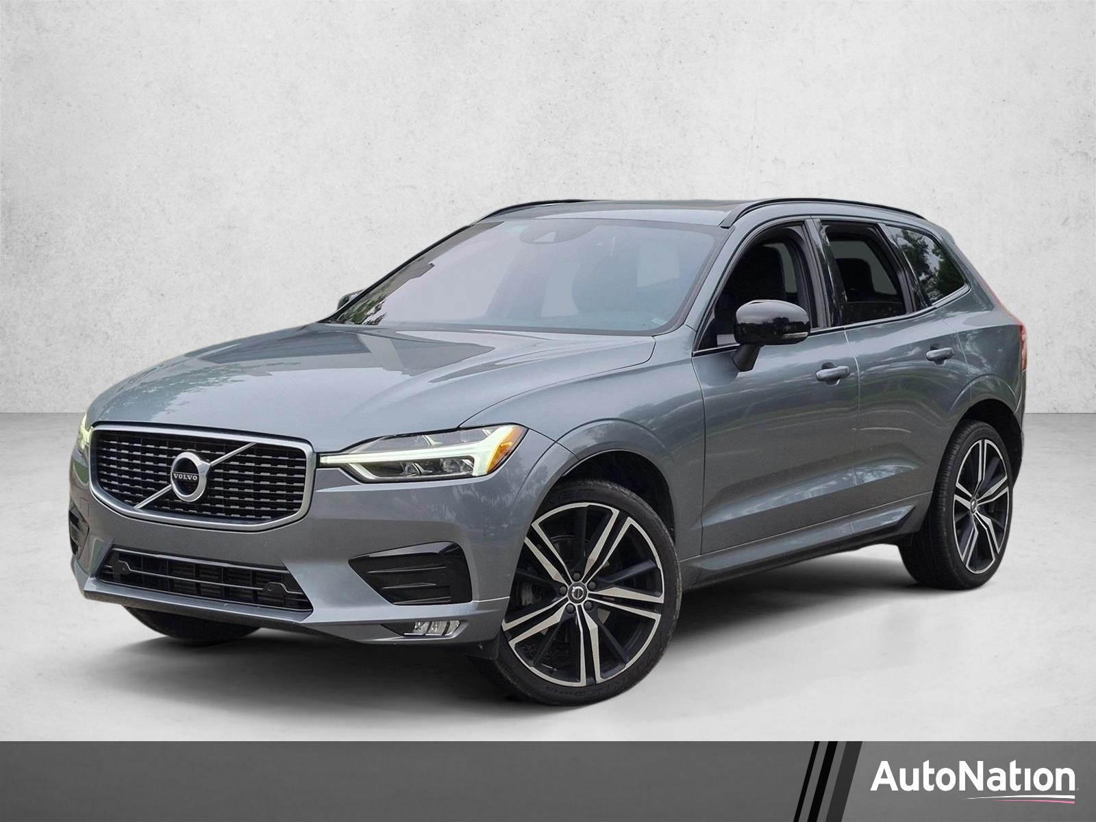 2020 Volvo XC60 R-Design