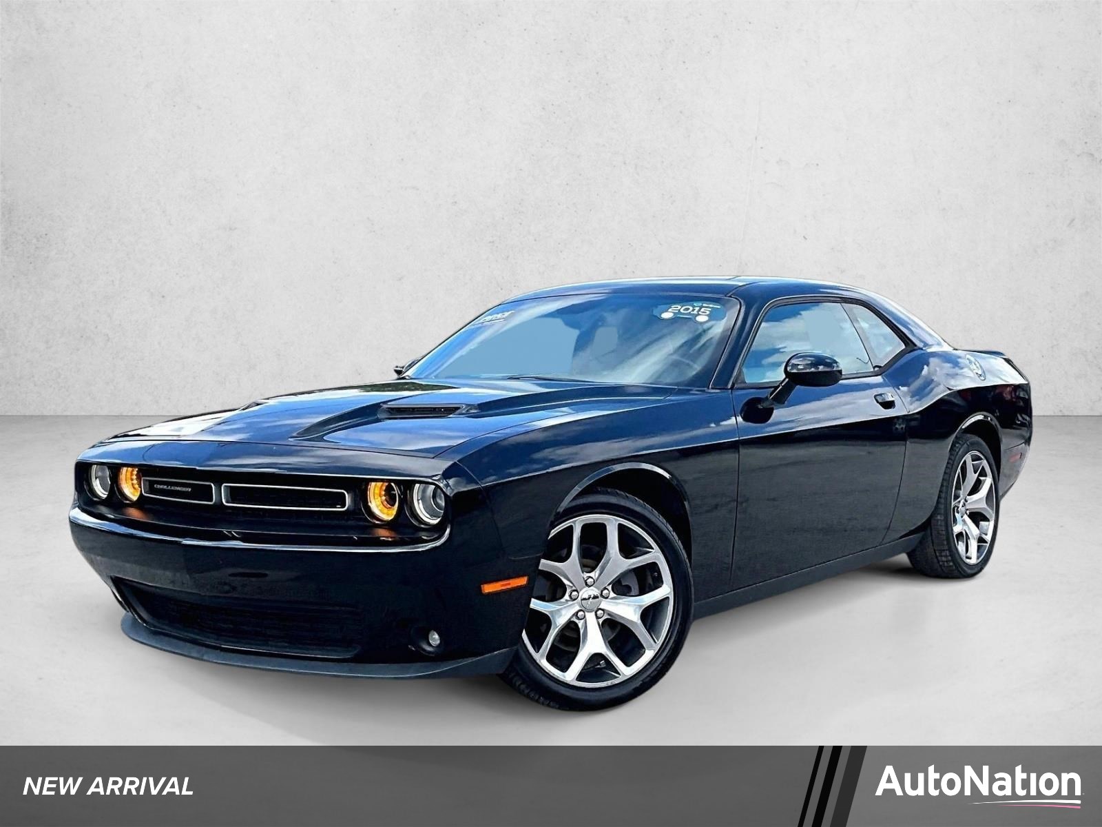 2016 Dodge Challenger SXT Plus