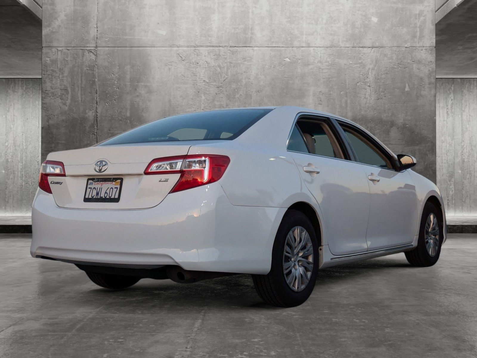 2014 Toyota Camry LE -
                San Jose, CA