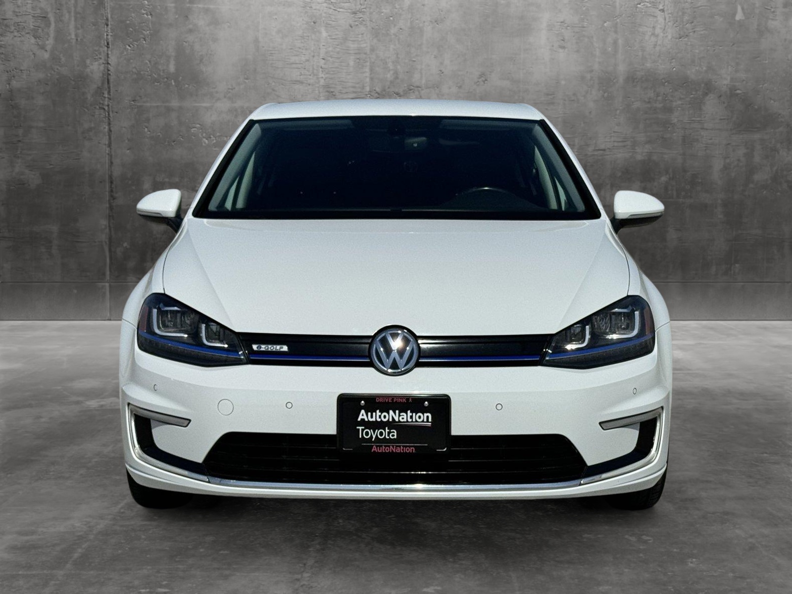 2016 Volkswagen e-Golf SEL Premium -
                Cerritos, CA