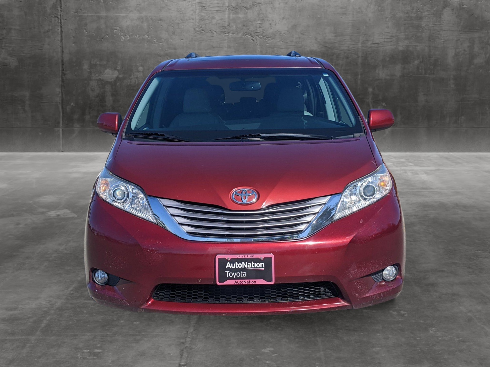 2016 Toyota Sienna XLE -
                Irvine, CA