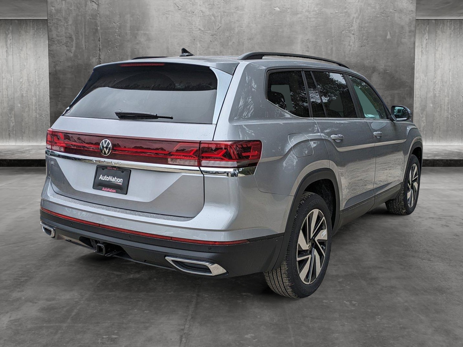 2024 Volkswagen Atlas SE -
                Carlsbad, CA