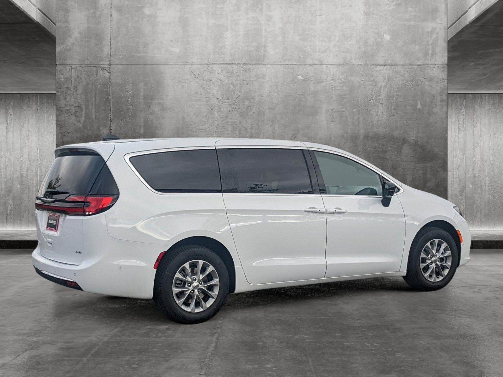 2025 Chrysler Pacifica Select -
                Roseville, CA