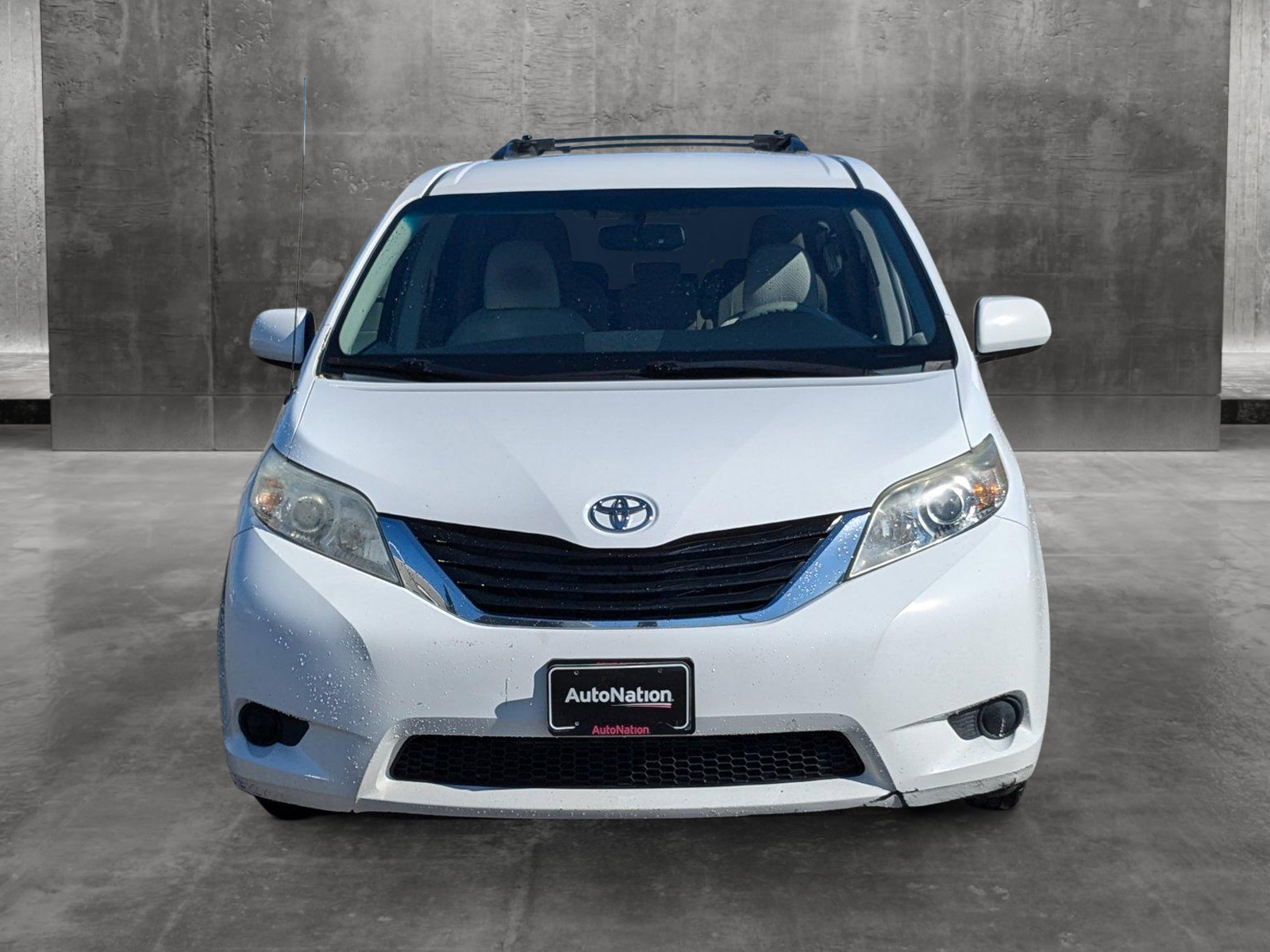 2012 Toyota Sienna LE -
                Roseville, CA