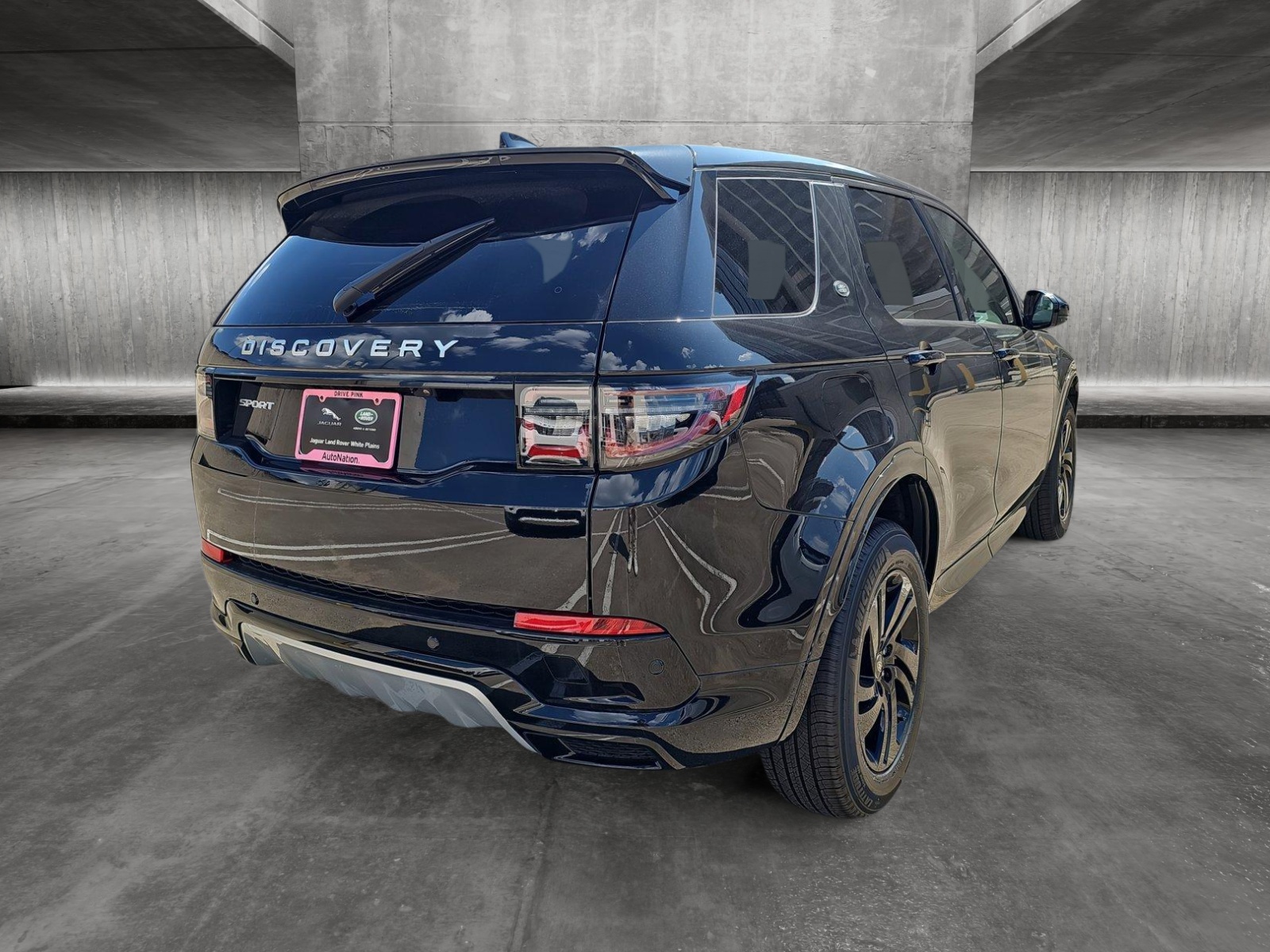 2024 Land Rover Discovery Sport S -
                Elmsford, NY