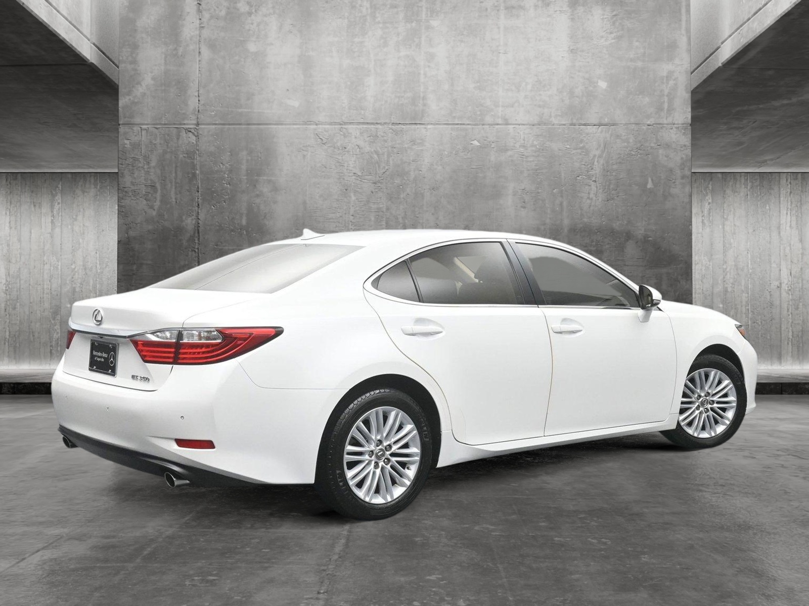 2013 Lexus ES 350 -
                Naperville, IL