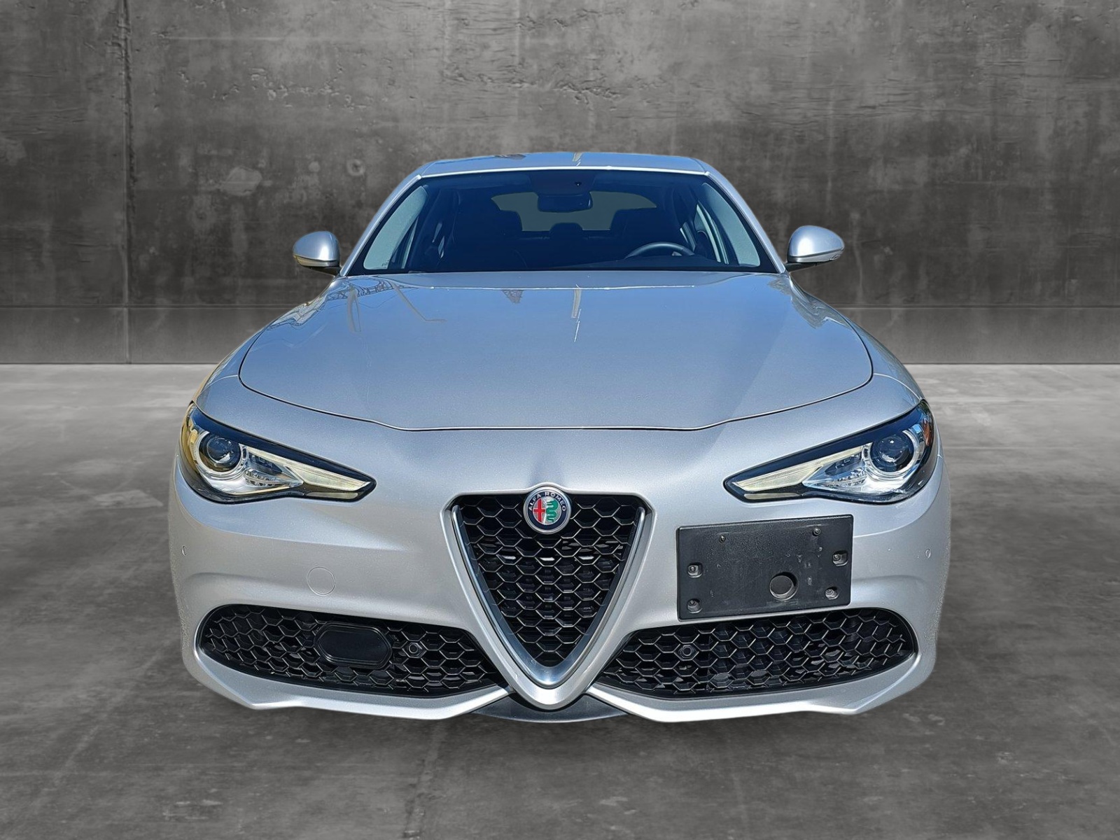 2018 Alfa Romeo Giulia Sport -
                New Rochelle, NY