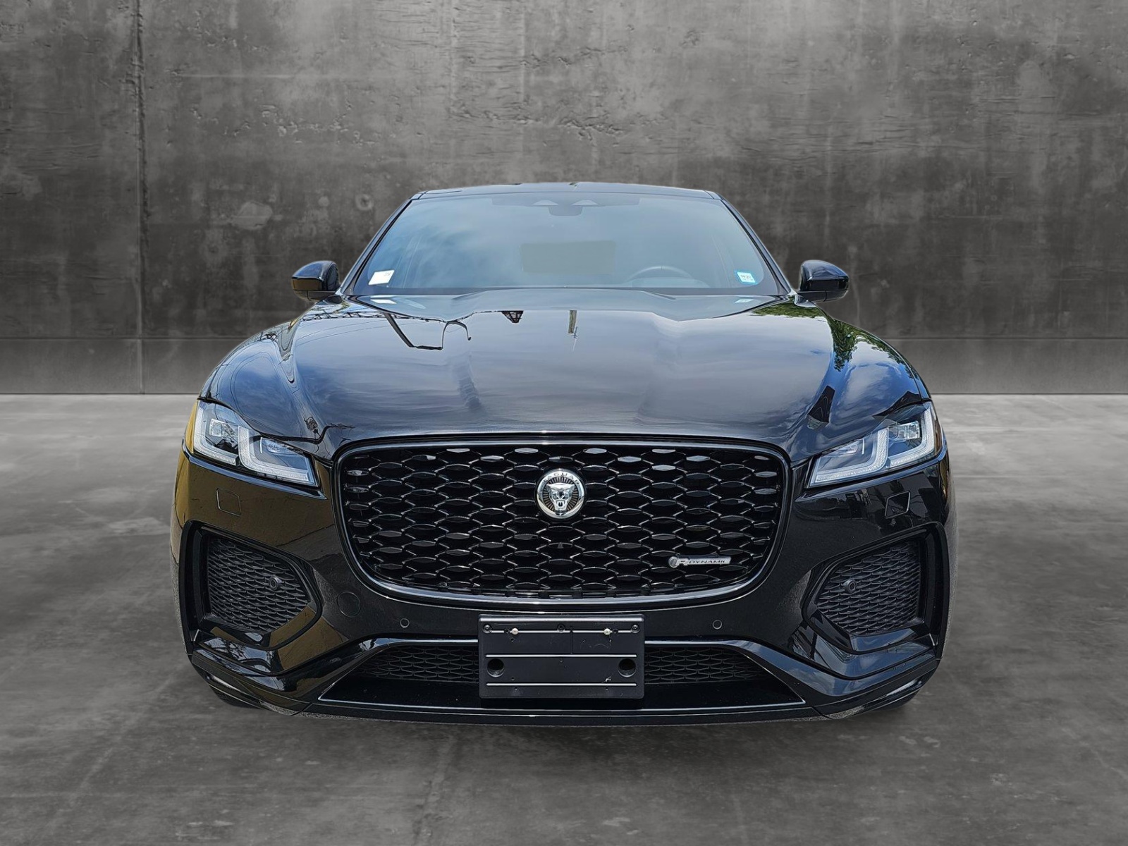 2024 Jaguar F-Pace R-Dynamic S -
                New Rochelle, NY