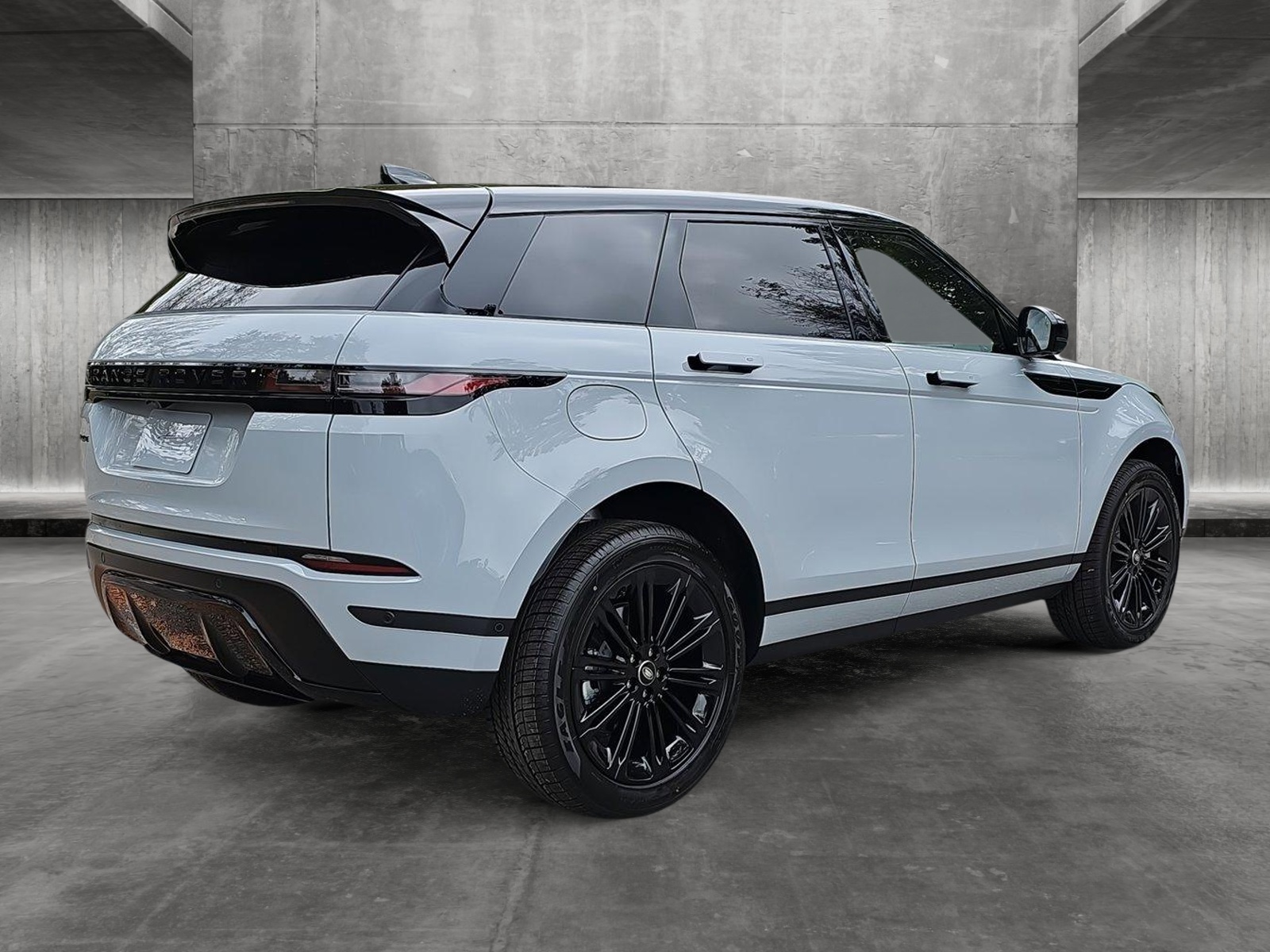 2025 Land Rover Range Rover Evoque S -
                Mount Kisco, NY