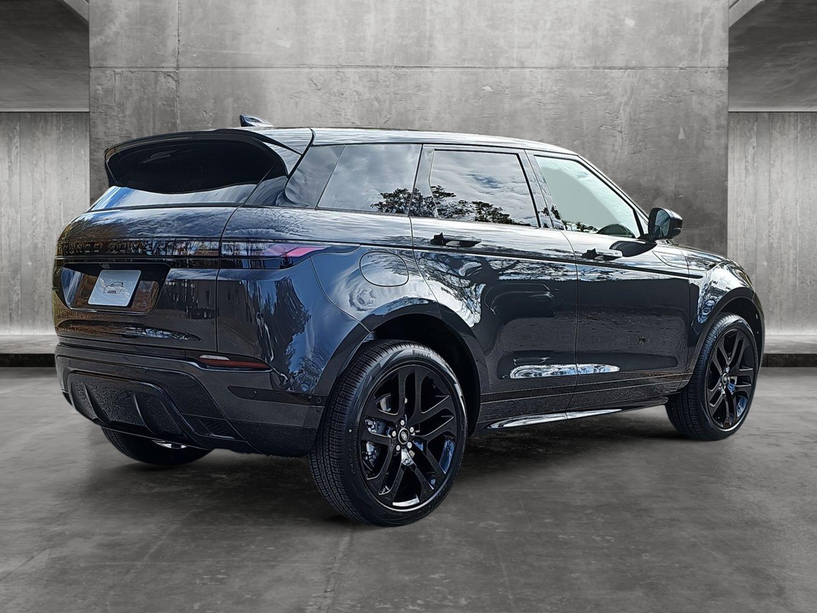 2025 Land Rover Range Rover Evoque Dynamic SE -
                Mount Kisco, NY