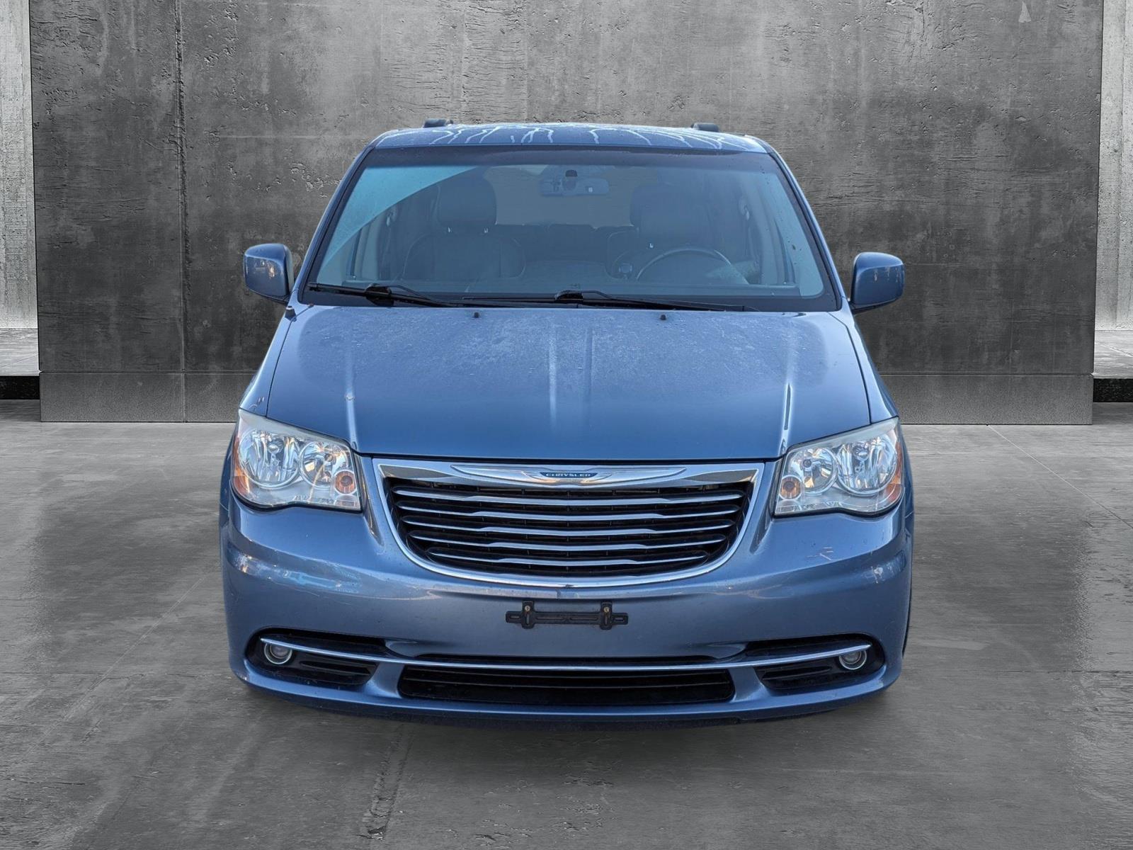 2012 Chrysler Town & Country Touring -
                Westlake, OH