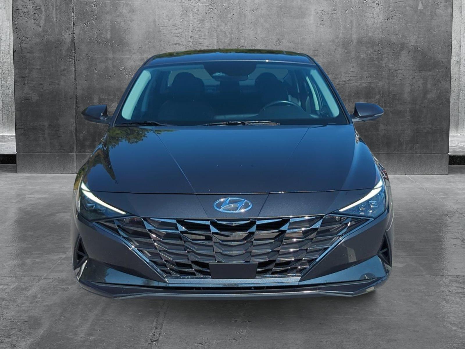 2022 Hyundai Elantra Limited Edition -
                Columbus, GA