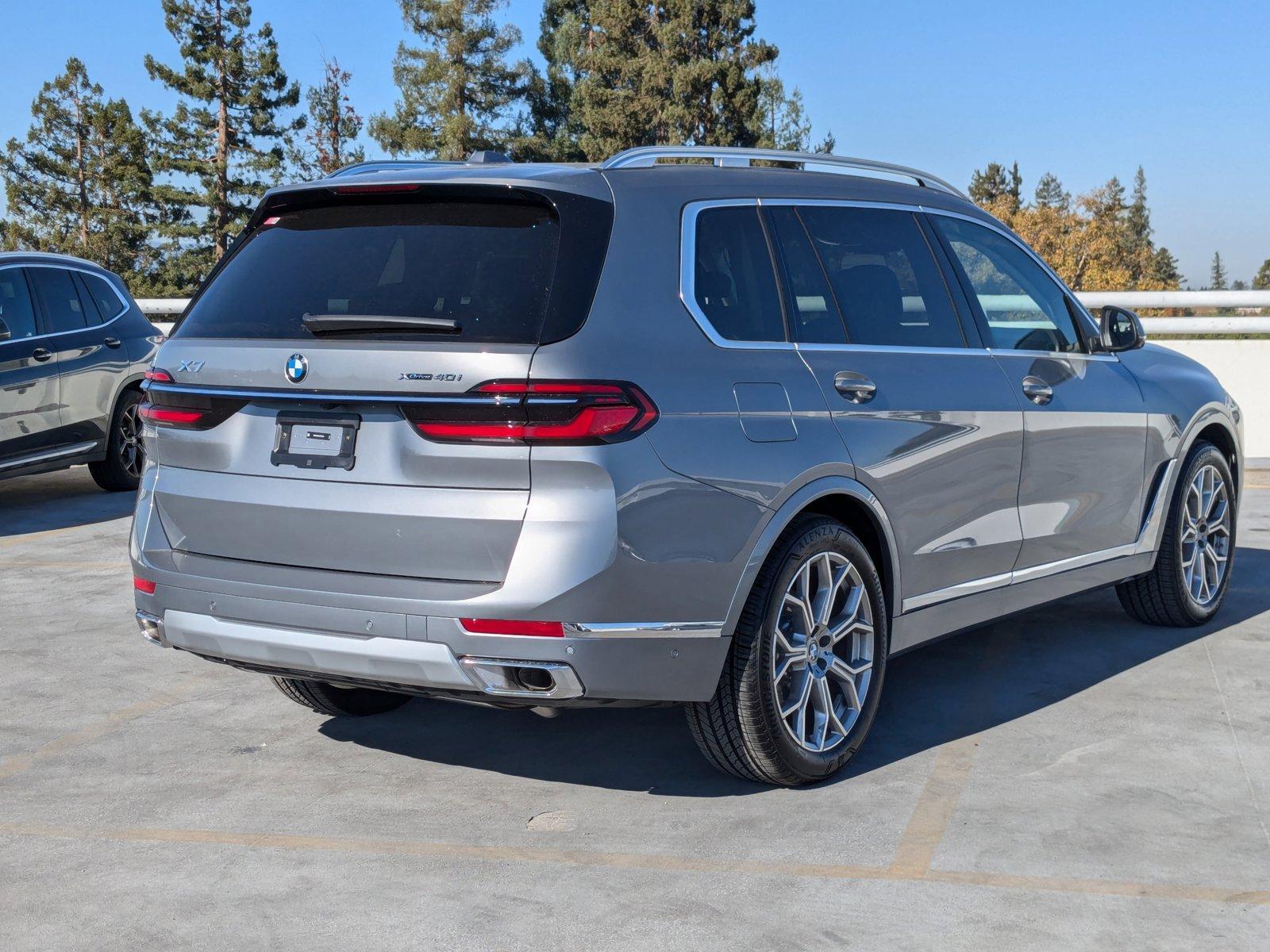 2025 BMW X7 xDrive40i -
                Mountain View, CA