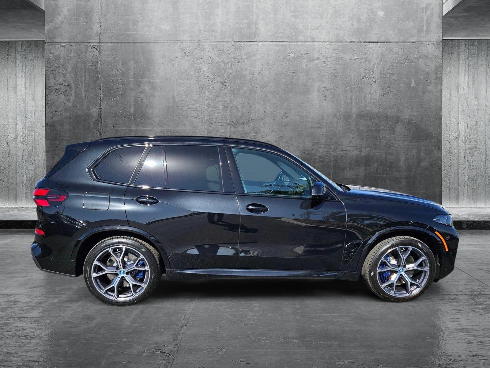 2025 BMW X5 xDrive50e -
                Carlsbad, CA