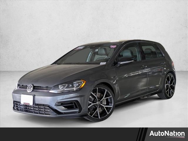 Volkswagen Golf R 4-Door AWD